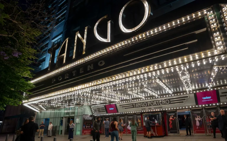 Tango Porteño: Cena Show junto al Obelisco